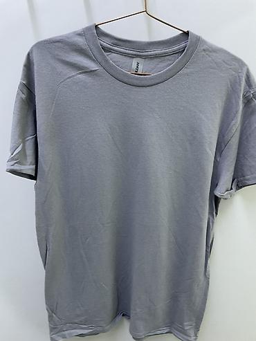 оптом фудболка: Базовые однотонные футболки Gildan -Размеры:M,L,XL(US) -Американские — 2