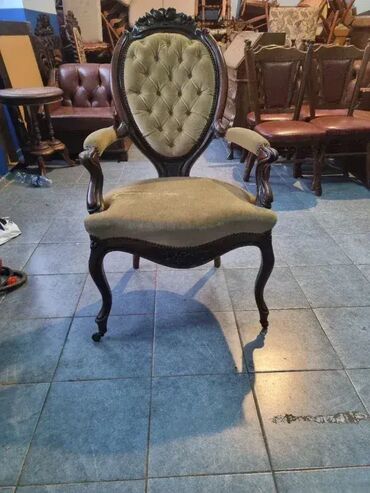 Stilske fotelje: Fotelja u odlicnom stanju — 1