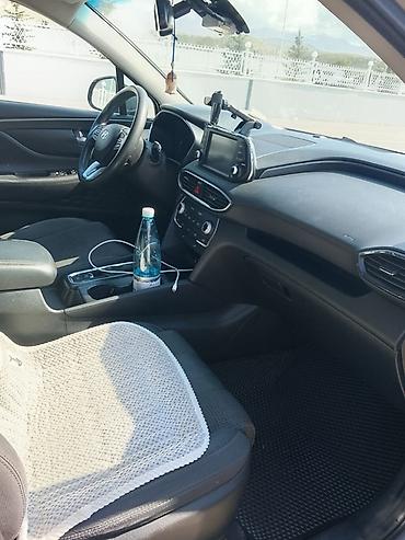 Hyundai Santa Fe: 2019 г., 2.4 л, Бензин, Кроссовер — 5