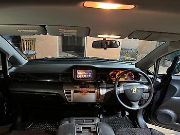 su 7: Honda Edix: 2005 г., 1.7 л, Автомат, Бензин, Хэтчбэк — 8