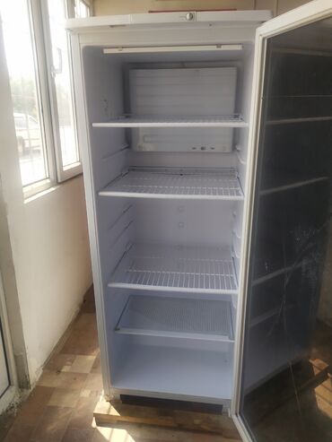 Холодильники: Б/у Холодильник-витрина цвет - Белый холодильник