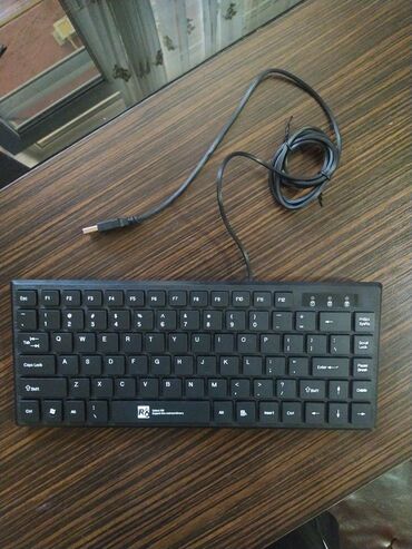 klaviatura mouse: Mini Klaviatura 
Az işlənib, Çatdırılma metrolara var