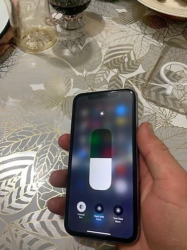 Apple iPhone: IPhone 11, Space Gray, Чехол, 80 % — 8