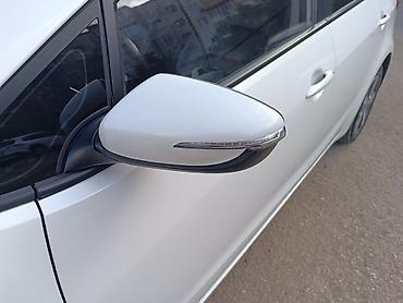 sideniya: Kia K3: 1.6 l | 2017 il Sedan — 7
