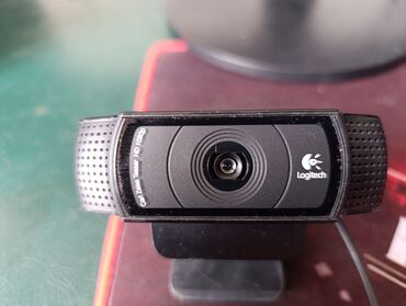 продаю видеокамеры: Продаю Камеру Logitech C920 цена окончательная