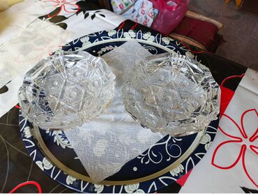 Digər dəstlər və servizlər: Xrustal kül qabı Çexiya 2 si biryerdə satılır çatdırılma 1 manat əlavə — 2