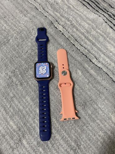 ми бэнд 3: Продаю Apple Watch 4 в хорошем состоянии |40 ММ| Аккумулятор-90% свой