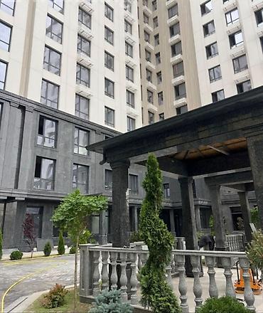 2 бөлмө, 79 м², Джал ооруканасы Элитка, 8 кабат, ПСО (өз алдынча бүтүрүү) lalafo.kg да 2 бөлмө, 79 м², Джал ооруканасы Элитка, 8 кабат, ПСО (өз алдынча бүтүрүү)