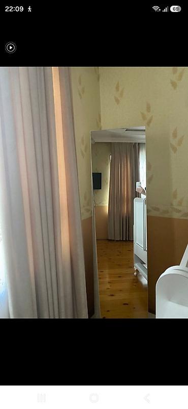 puflar: Yataq otağı mebel dəsti - Rəng: ağ, qızılı detallarla - Tərkib: - 6 — 5