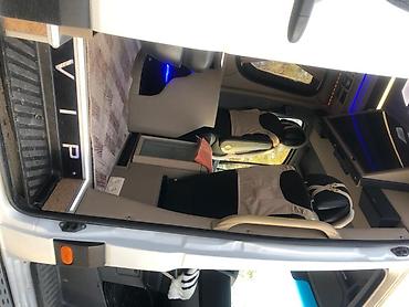 Пассажирский бус на заказ: Премиальный микроавтобус (переоборудованный салон) для комфортных — 11