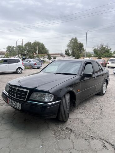 гольф автомобиль: Mercedes-Benz C-Class: 1994 г., 1.8 л, Механика, Бензин, Седан