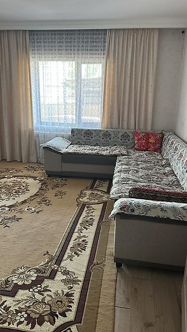 комната аламедин 1: В городе Талас гостиница для гостей Светлая меблированная спальня с — 6