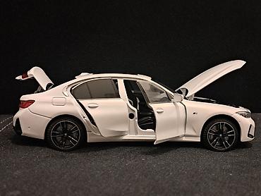 Figurice i makete: BMW 325LI G20 "Alpine Weiss" 1:24 - NOVO NOVO! Model BMW 325LI — 12