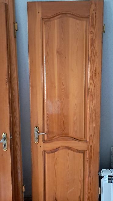 пластик: Otaq qapilari 4 eded 2 eded de hamam tualet ucun pencere pay verilir — 2