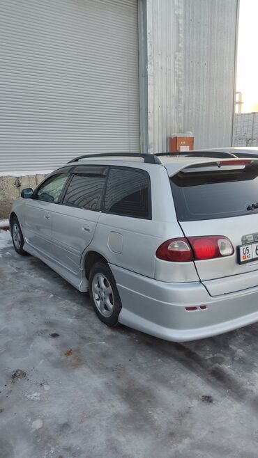 Toyota: Toyota Caldina: 2000 г., 2 л, Автомат, Бензин, Универсал