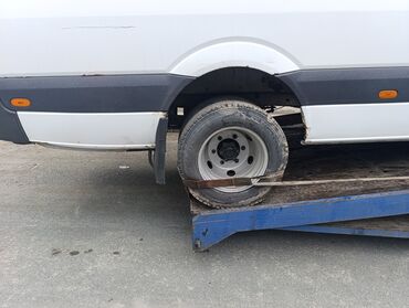 Услуги эвакуатора: С лебедкой, С частичной погрузкой, С манипулятором — 7