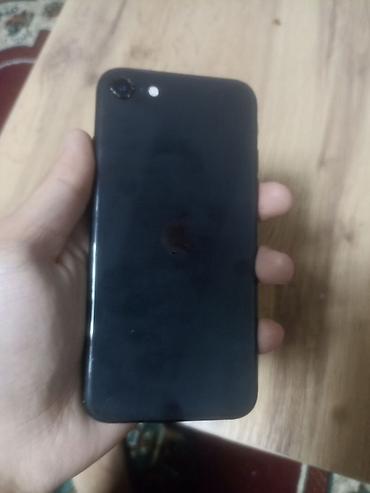 Iphone SE 2020 128гб экрана трещина бар 100акб и Redmi note 10 64гб