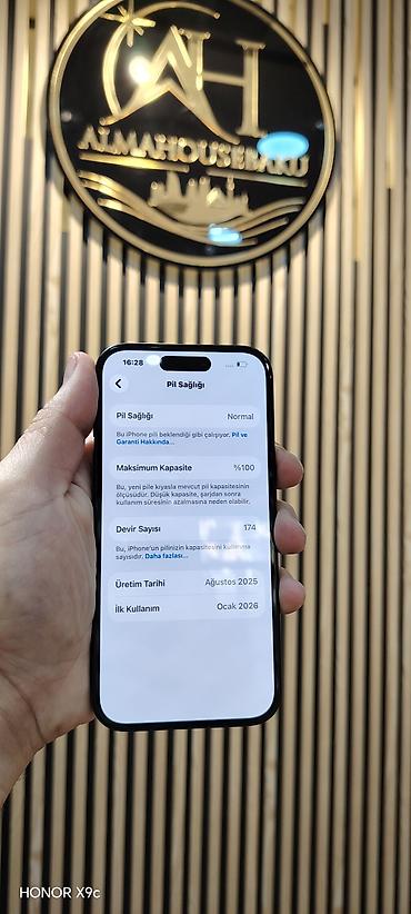 telefon iphone 11: IPhone 16, 128 GB, Black Titanium, Sənədlərlə, Simsiz şarj, Face ID — 3