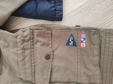 Kurtkalar: Uşaq parça tipli gödəkcə.Okaidi brendi.iki hissədən ibarətdir. oğlan — 3