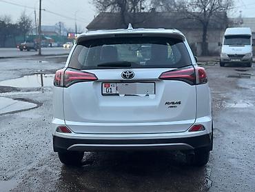 Toyota: Toyota RAV4: 2018 г., 2 л, Вариатор, Бензин, Кроссовер — 5