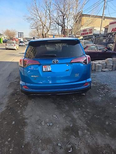 Транспорт: Toyota RAV4: 2018 г., 2.5 л, Автомат, Бензин, Кроссовер — 2