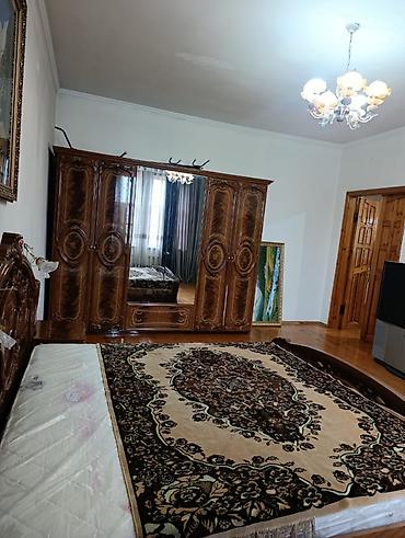 ананьева дом: Двухэтажный кирпичный дом, отлично подходит под мини‑отель. Локация — 4