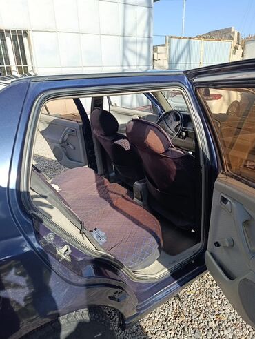 мухабойка гольф 3: Volkswagen Golf: 1992 г., Механика, Хэтчбэк