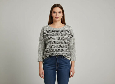 Jumpers: Women`s sweater, size 3XL