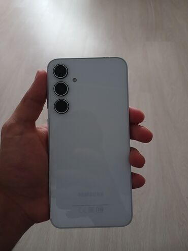 Samsung: Samsung Galaxy A35, 256 GB, rəng - Ağ — 8