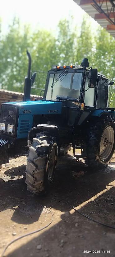 Тракторы МТЗ (Беларус): Модель: 1221, Б/у, 2010 г., Трактор с другими агрегатами — 1