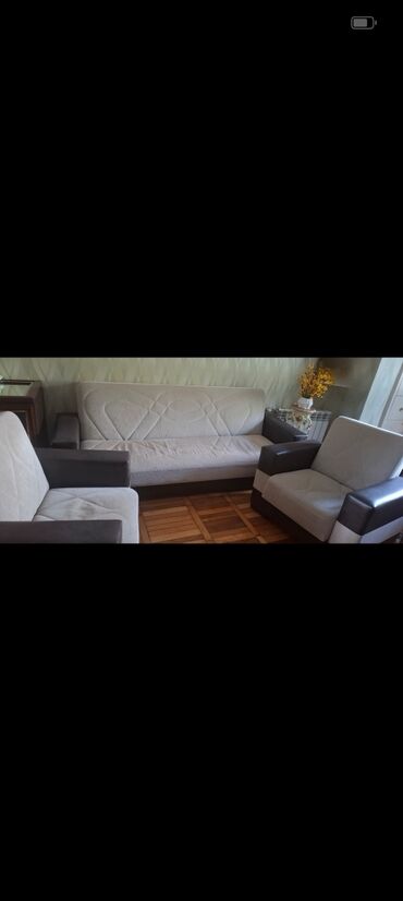 Столы и стулья: Б/у, Диван, 2 кресла, С подъемным механизмом, Раскладной