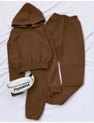 Trenerke: Komplet trenerka: 3200 dinara 
Ful termo🌼 — 10