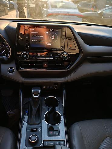 Toyota: Toyota Highlander: 2022 г., 3.5 л, Автомат, Бензин, Внедорожник — 11