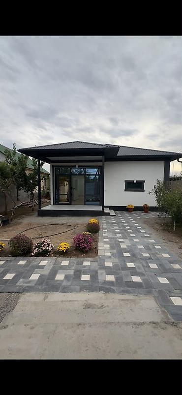 3 комнаты, 90 м², 2 соток, Бишкек, Новопавловка с. Агентство недвижимости