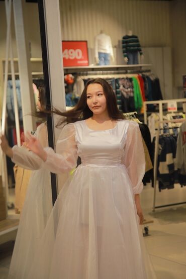 шелковое платье большого размера: Вечернее платье, Пышное, Длинная модель, Атлас, С рукавами, 2XL (EU 44), 2XS (EU 32)