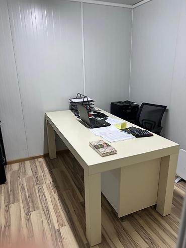 Konteynerlər: Kirayə. !Sendviçpanel konteyner. Xarici ölçüləri 7.20 x 3.20.Sahəsi — 5