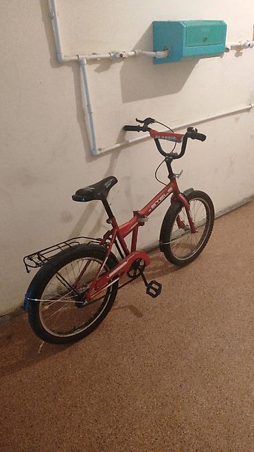 Другой транспорт: Saz veziyyetde velosipedlerdir,Qirmizi 20 lik Qara 16 liqdir,her — 1