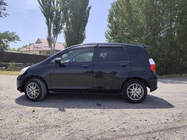 фит 300000: Honda Fit: 2005 г., 1.3 л, Автомат, Бензин, Хэтчбэк