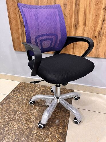 купить офисное кресло в бишкеке: Кресло-качалка, Офисное, Новый