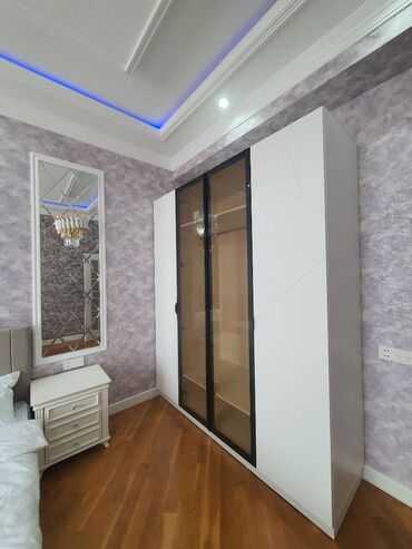 Sifarişlə mebel: 2 təknəfərlik çarpayı, Dolab, 2 tumba, İşlənmiş