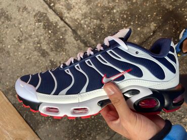 Patike: Patike, veličina - 52 — 24