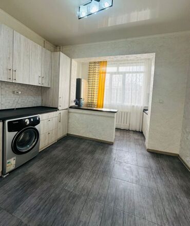 сниму дом в бишкеке: 2 комнаты, 62 м², 106 серия, 2 этаж, Косметический ремонт
