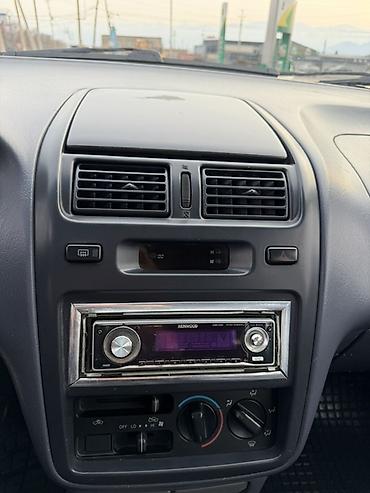 Toyota: Toyota Picnic: 1997 г., 2 л, Механика, Бензин, Минивэн — 12