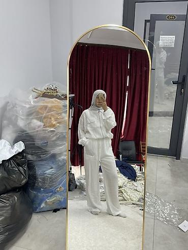 Женский комплект из Лена белый - Состав: легкий дышащий муслин at lalafo.kg Женский комплект из Лена белый - Состав: легкий дышащий муслин