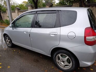 хонда си: Honda Fit: 2003 г., 1.3 л, Вариатор, Бензин, Хетчбек