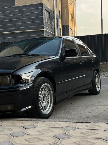 BMW: BMW 3 series: 1992 г., 1.8 л, Механика, Бензин, Седан — 10