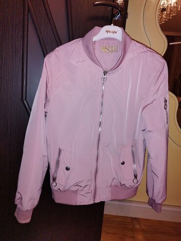 teze: Женская куртка L (EU 40), цвет - Розовый