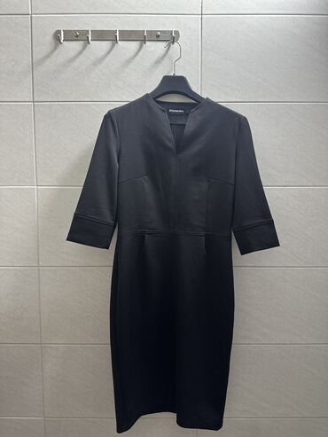 черное платье размер 50: Повседневное платье, Осень-весна, Средняя модель, Вискоза, Прямое, 3XL (EU 46)