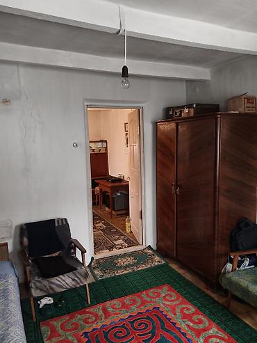 Продажа коттеджей и домов: Дом с участком на ул. Розы Люксембург, 22. - Одноэтажный жилой дом с — 10