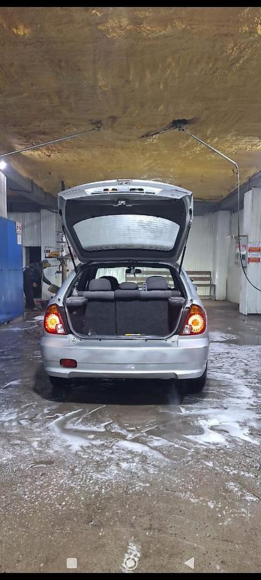 range over: Hyundai Accent: 2004 г., Механика, Седан — 3